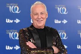 Michael barrymore is on a mission to bring back quiz show strike it lucky to entertain the uk during the coronavirus outbreak. Michael Barrymore Devastated As He S Forced To Quit Dancing On Ice Manchester Evening News