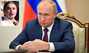 Спорт, защита животных, автомобили, отдых. Vladimir Putin To Quit In January Amid Parkinson S Disease Fears Daily Mail Online