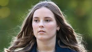 09.13, på rikshospitalet i oslo.ho er nr. Ingrid Alexandra I Hovedrollen Til Julegudstjeneste I Slotskirken Billed Bladet