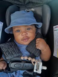 This is your sign to have a son 👶🏽 💙