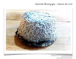 La Gloriotte Est Un Fromage De Chevre Traditionnel De Bourgogne C Est Un Fromage Lactique Fabrique Sans Presure Cre Fromage Fromage Cheese Fromage De Chevre