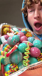 Candy Lyon's Instagram, Twitter & Facebook