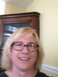 Karen Cary's Instagram, Twitter & Facebook