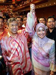 De la wikipedia, enciclopedia liberă. Tpm Baru Mengenali Ahmad Zahid Hamidi Semasa Mstar