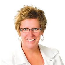 Kerry Mcleod's Instagram, Twitter & Facebook