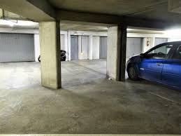 Achat Parking Garage Paris 19 75019 A 18 000 22253 Parking Bien Immobilier Prefecture De Police