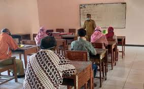 Dalam jurnal tingkat tanggung jawab belajar siswa kegiatan belajar sebagai rutinitas maupun kegiatan yang diminta guru. Laporan Hasil Belajar Siswa Diberikan Orang Tua Secara Terjadwal Sma Negeri 2 Ngawi