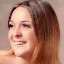 Theresa Maureen Hight (1953-2021)