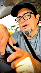 Quando Erra, Esconde. Quando Acerta, Exige Reconhecimento.