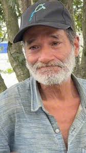 Duerme con su hijo en las calles