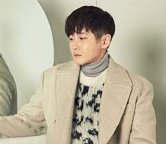 엠씨더맥스 소속사 325이엔씨 측은 5월 13일 공식 보도자료를 통해 너무 안타깝고 비통한 소식을 전하게 됐다. ì œì´ìœ¤ ë‚˜ë¬´ìœ„í‚¤