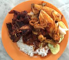 Nasi kandar could be addictive at times that is why some called it nasi ganja. Destinasi Nasi Ganja Best Di Ipoh Memang Ketagih