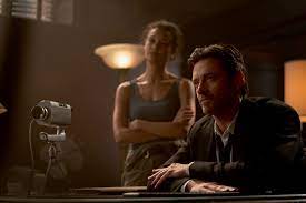 Não é todo dia que uma produção cara do cinemão hollywoodiano (cerca de 70 milhões de dólares) resolve homenagear frontalmente um gênero considerado extinto dentro do cinema, o noir. Caminhos Da Memoria Fala Sobre A Importancia De Viver O Presente Veja Sao Paulo