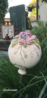 Pin Von Andrea Hauth Auf Ceramica Keramik Blumen Mosaik Gartenkunst Topferei Designs