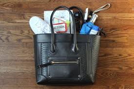 12 Stylish Mom Purse To Carry While Chasing After Toddlers