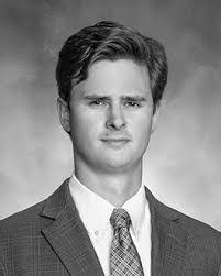 Vic Castle's Instagram, Twitter & Facebook