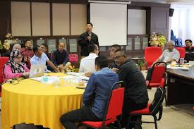 Kepala desa juga dibutuhkan untuk mengontrol kegiatan para pegawainya apakah berjalan dengan tujuan yang diinginan atau tidak. Rela Pulau Pinang Rela Penang Twitter