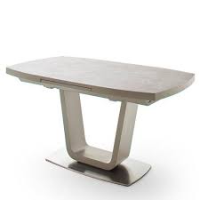 La table en céramique est également disponible dans une version carrée et dans la version rectangulaire la table peut aller jusqu'à 4m20. Tables Design Au Meilleur Prix Table Extensible Lucia Plateau Ceramique Taupe 140 X 85 Cm Inside75