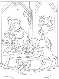 Avant 1939, le traineau du père noël était tiré par huit rennes, comme décrit dans le poème a visit from st. Coloriages De Noel Pere Noel Elfes Rennes Lutins