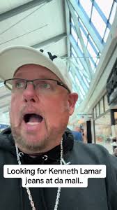 Kenneth at The Mall Original Video