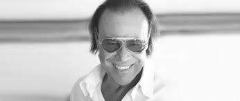 The song alta marea was written by antonello venditti and neil finn and was first released by antonello venditti in 1991. Alta Marea Antonello Venditti Canzoni D Amore Italiane E In Inglese