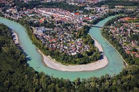 During the middle ages, the town and castle were an alod of the luchen family. Kreisstadt Muhldorf A Inn Mediterranes Flair Im Imposanten Inn Salzach Baustil Reiseziele Deutschland