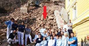Offre servizi ambulatoriali di fisioterapia, visite specialistiche ed ospita al suo interno il servizio di radioterapia. Bonvicini Un Comitato Per Salvare La Clinica Bolzano Alto Adige