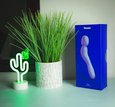 This Cute Curvy Wand Feels Just Right (Dame Com Review) — Love, Emma