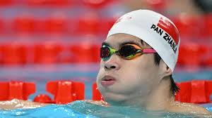 🔴 “𝐄𝐒 𝐇𝐔𝐌𝐀𝐍𝐀𝐌𝐄𝐍𝐓𝐄 𝐈𝐌𝐏𝐎𝐒𝐈𝐁𝐋𝐄”: 𝐂𝐔𝐄𝐒𝐓𝐈𝐎𝐍𝐀𝐍  𝐎𝐑𝐎 𝐎𝐋𝐈́𝐌𝐏𝐈𝐂𝐎 𝐘 𝐑𝐄𝐂𝐎𝐑𝐃 𝐌𝐔𝐍𝐃𝐈𝐀𝐋 𝐃𝐄 𝐍𝐀𝐃𝐀𝐃𝐎𝐑  𝐂𝐇𝐈𝐍𝐎 𝐏𝐀𝐍 𝐙𝐇𝐀𝐍𝐋𝐄 𝐄𝐍 𝐏𝐀𝐑𝐈𝐒 𝟐𝟎𝟐𝟒 El exnadador  australiano Brett Hawke instauró ...