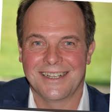 The secrets to telling better stories in your B2B content?