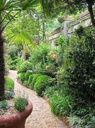 Camino Muy Verde Courtyard Garden Garden Pathway Garden