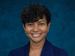 Cindy Howe's Instagram, Twitter & Facebook