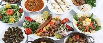 Fallafel, merquez, sis köfte, dürüm döner, wie in turkije op vakantie is geweest, weet dat de turkse keuken bijzonder uitgebreid en zeer smakelijk is. De Turkse Keuken Foodwiki Takeaway Com