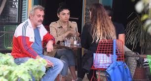 He studied communication arts in anadolu university. Onur Unlu Gazetecilerden Rahatsiz Oldu Magazinn Com