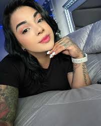 Kassandra Ramos's Instagram, Twitter & Facebook