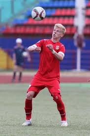Held in high regard in ukraine, zinchenko developed at shakhtar donestk's academy before moving. Oleksandr Zinchenko Footballer S Neue Frisur June 2021