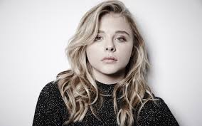 beautiful woman, standing, cut out, adult, esha, young women, casual  clothing, looking at camera, studio shot, two people, indoors,  contemplation, white background HD Wallpaper