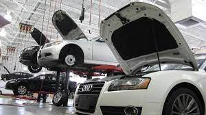 Audi Mechanic Interior Street Cars Audi Mechanic Repair And Maintenance