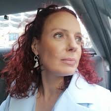 It's Friday Fun Time!! Celia Coles, who is a photographer-  @wrapped.in.plastic- and tattoo artist