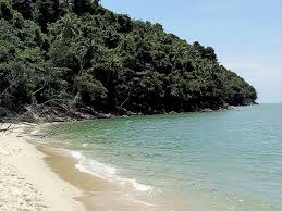 Ini kerana disini terdapat banyak aktiviti sukan air sesuai untuk seisi keluarga seperti jet ski, banana boat dan parasailing. Penang Kini Keindahan Pantai Pasir Panjang Balik Pulau Facebook