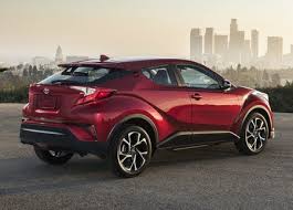 Tienes a tu disposición cuatro modos de manejo para disfrutar de la experiencia de conducción más eficiente, divertida y versátil. Toyota C Hr Precios Versiones Y Equipamiento En Mexico