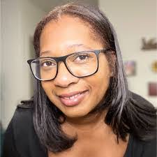 Ebony Crowell's Instagram, Twitter & Facebook