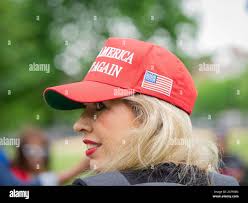 Steve rainey hi-res stock photography and images