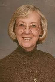 Lynn Straub's Instagram, Twitter & Facebook