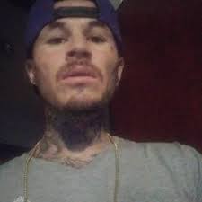 Robert Yzaguirre's Instagram, Twitter & Facebook