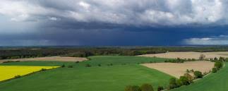 Maybe you would like to learn more about one of these? Unwetter Am Wochenende In Diesen Regionen Gibt Es Warnungen Agrarheute Com