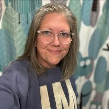 Recommendations for graphics for a dump/enclosed trailer. Holland area,  thank you