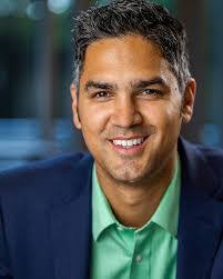 Karl Betts's Instagram, Twitter & Facebook