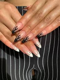 Black And White Flames Nails Black And White Flame Nails By Novanails Nails Flames Flamenails Blackflames Whiteflames Blackandwhite Acryli Almond Acrylic Nails Fire Nails Fake Nails
