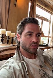 Joe Sansone Talks Aboit Julianna